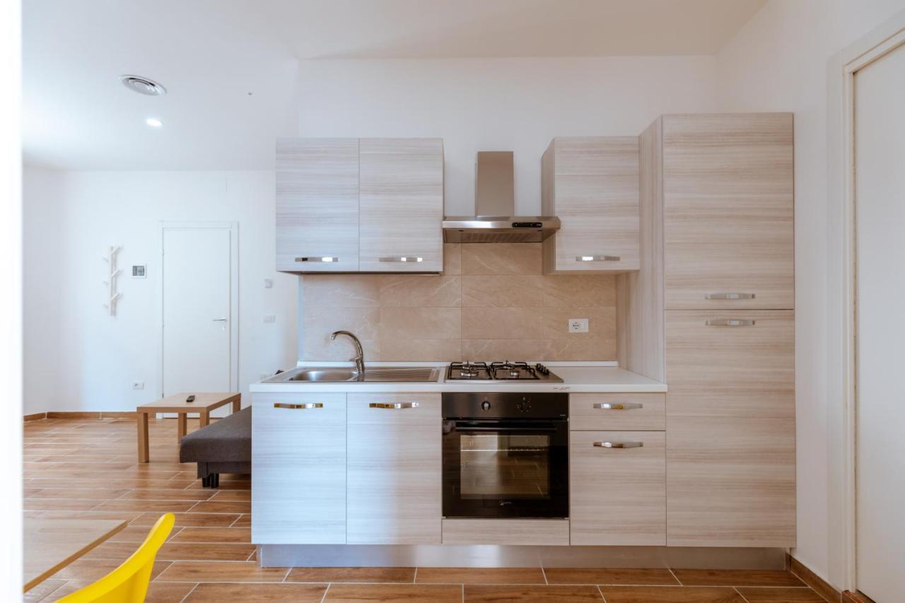 Central House - Apartments In 나폴리 외부 사진